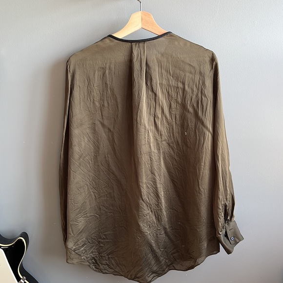 Club Monaco silk and leather top, medium - Picture 3 of 6